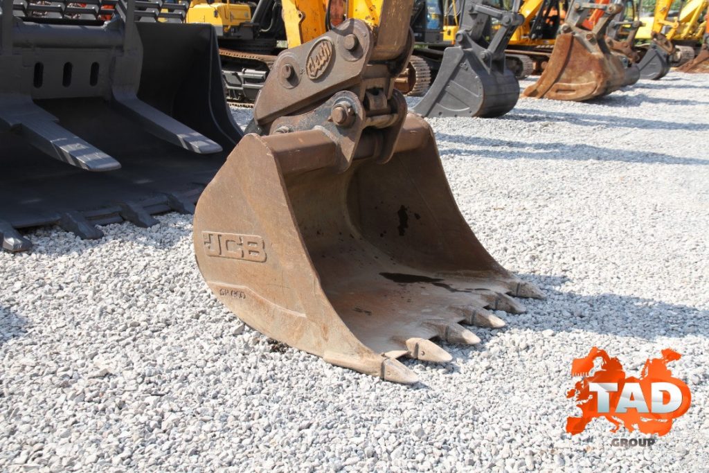 2139299143 gusenichnyj ekskavator jcb