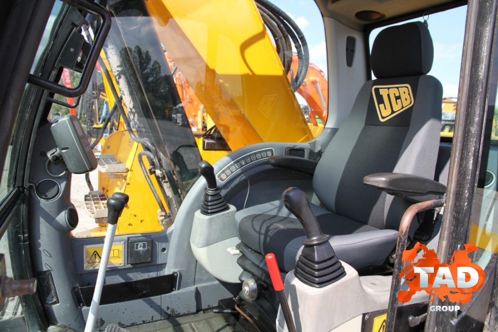 2139299144 gusenichnyj ekskavator jcb