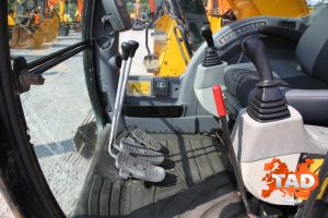 2139299148 gusenichnyj ekskavator jcb