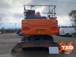 2150443280 kolesnyj ekskavator doosan