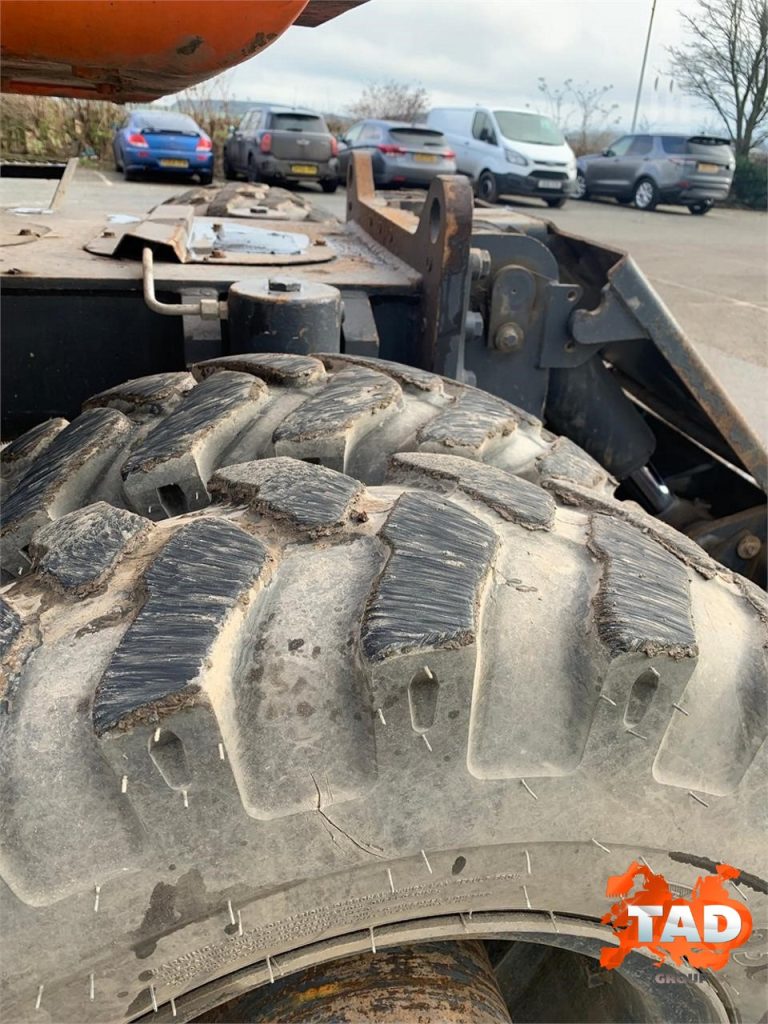 2150443342 kolesnyj ekskavator doosan