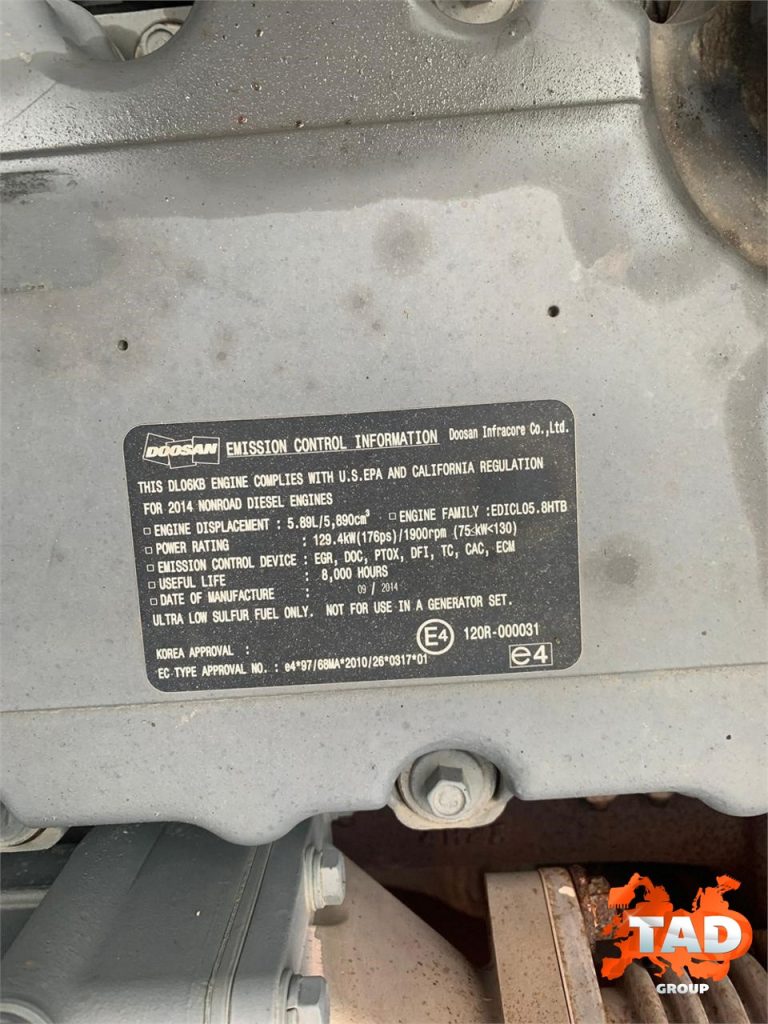 2150443380 kolesnyj ekskavator doosan
