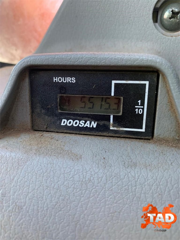 2150443397 kolesnyj ekskavator doosan