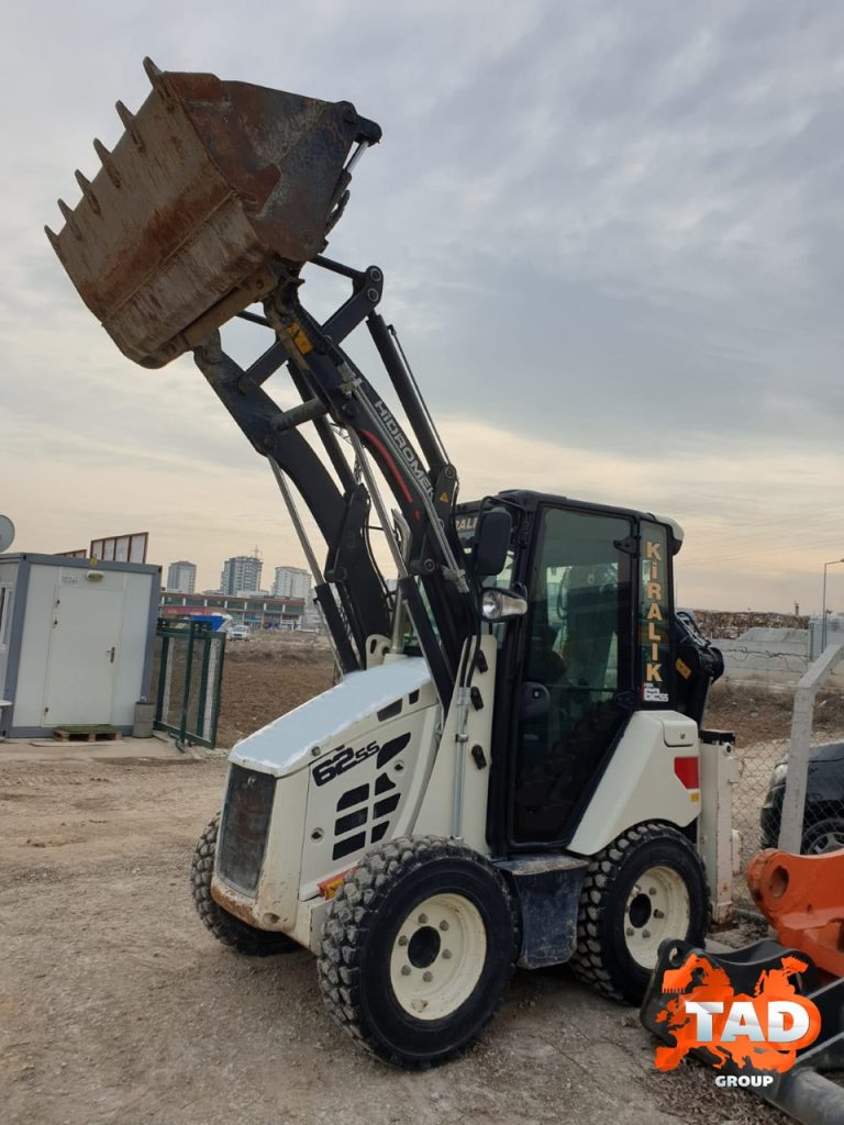2188711964 ekskavator pogruzchik hidromek hmk62ss