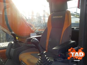 2188945147 gusenichnyj ekskavator doosan