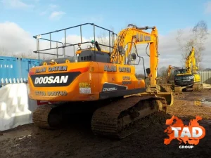 2188945152 gusenichnyj ekskavator doosan