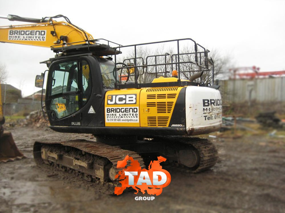 Гусечний екскаватор JCB JS220LC (2016 г)
