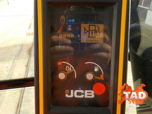 2212824718 gusenichnyj ekskavator jcb