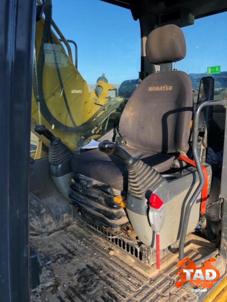 2217294123 gusenichnyj ekskavator komatsu