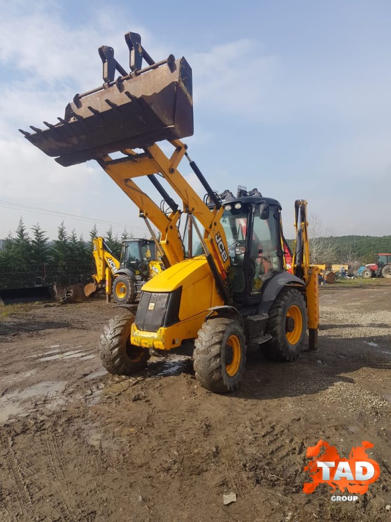 2217640940 ekskavator pogruzchik jcb3cx 2013