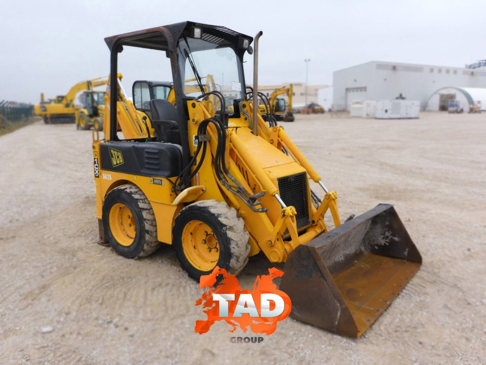 Екскаватор-навантажувач JCB 1CXHF (2006 г)