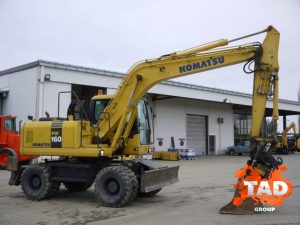 2227775584 kolesnyj ekskavator komatsu