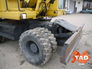 2227775648 kolesnyj ekskavator komatsu