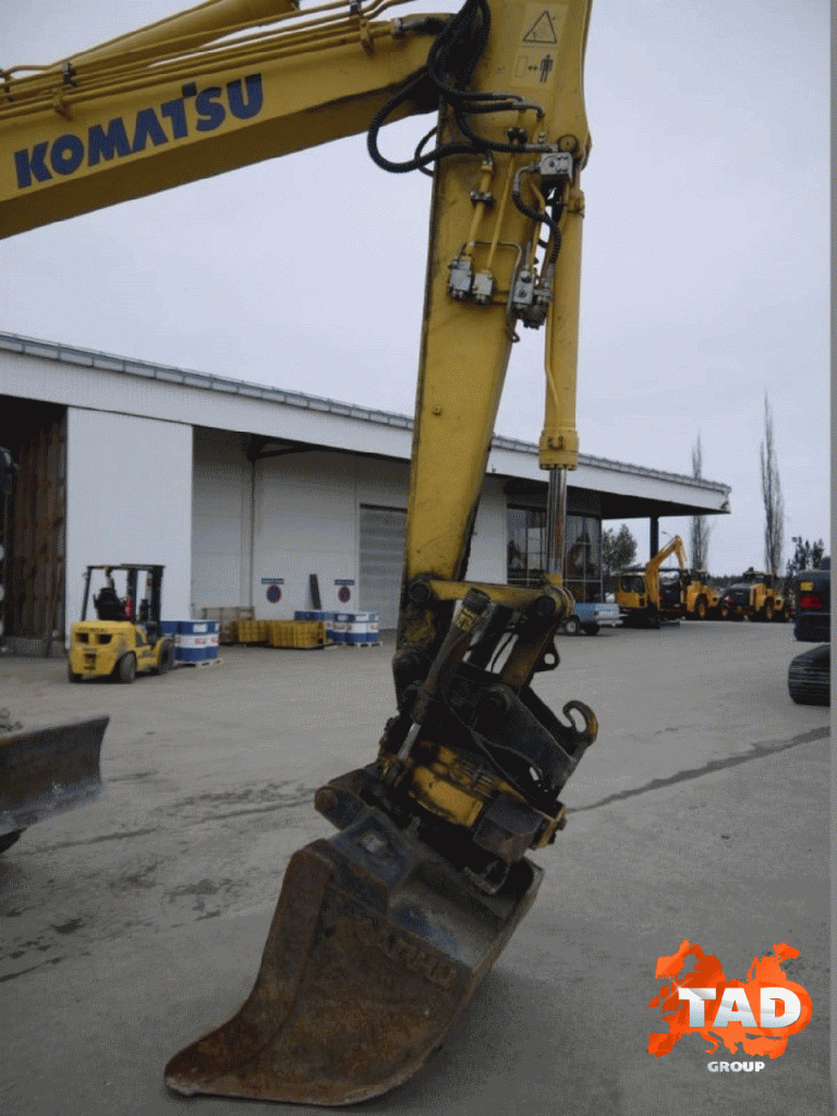 2227775716 kolesnyj ekskavator komatsu