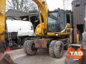 2228383951 kolesnyj ekskavator jcb
