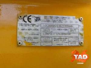 2233323677 miniekskavator jcb 8018