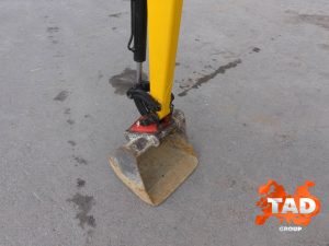 2233323825 miniekskavator jcb 8018