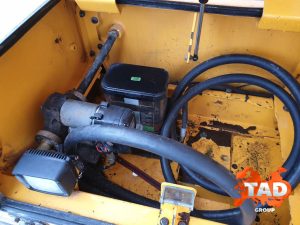 2234400953 gusenichnyj ekskavator hyundai