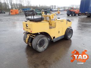 2236998314 dorozhnyj katok bomag