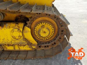 2237108047 buldozer komatsu d65wx 17