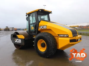 2239980880 gruntovij katok jcb