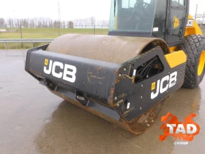 2239980940 gruntovij katok jcb