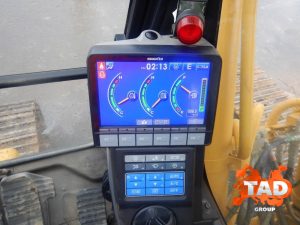 2240214041 gusenichnyj ekskavator komatsu