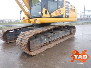2240214143 gusenichnyj ekskavator komatsu