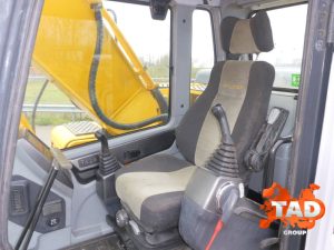 2240604070 gusenichnyj ekskavator hyundai