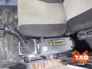2240604090 gusenichnyj ekskavator hyundai
