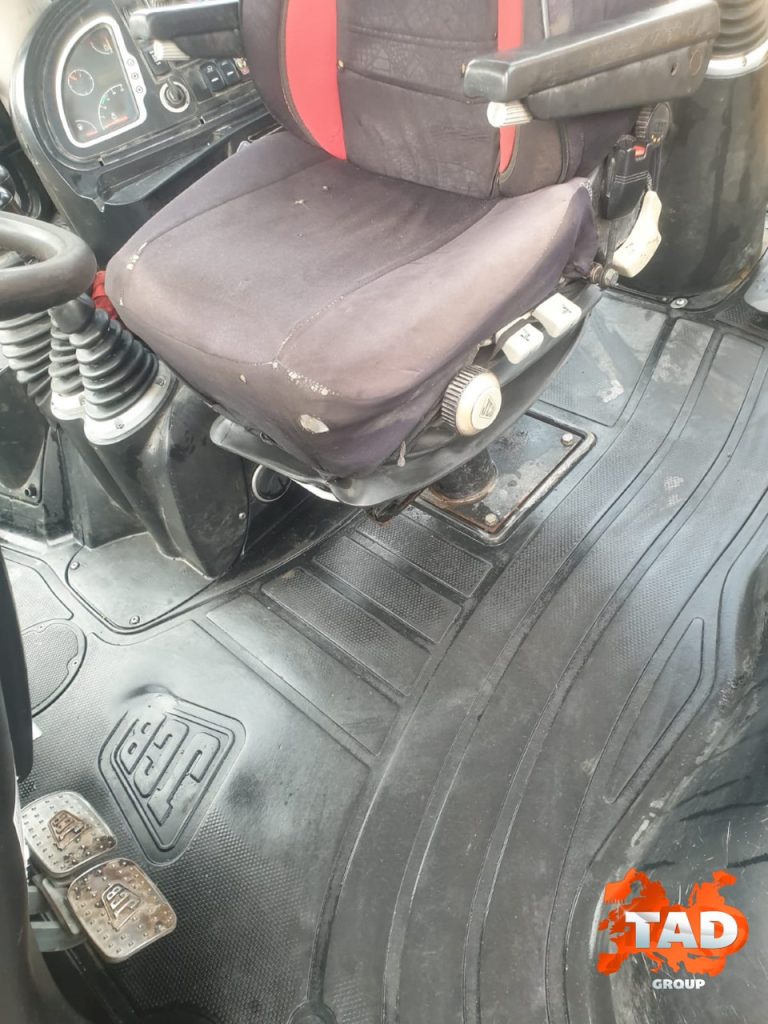 2244813788 ekskavator pogruzchik jcb 3cx