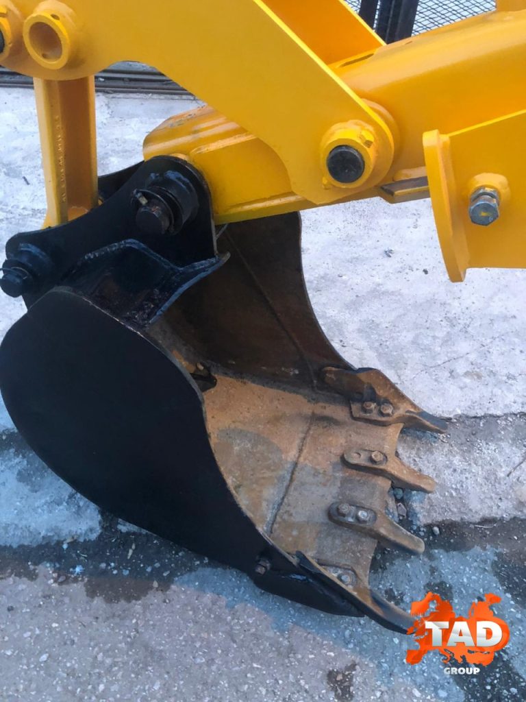 2244993426 ekskavator pogruzchik jcb 3cx