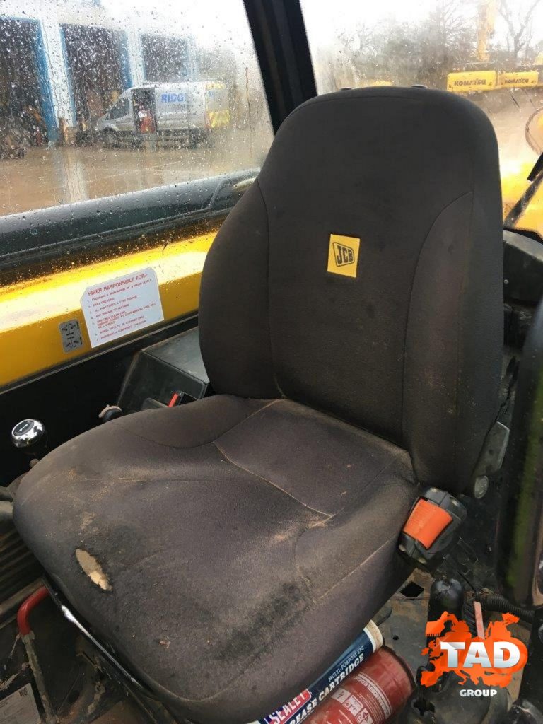 2250726996 teleskopicheskij pogruzchik jcb