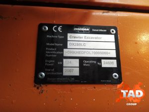 2258095238 gusenichnyj ekskavator doosan