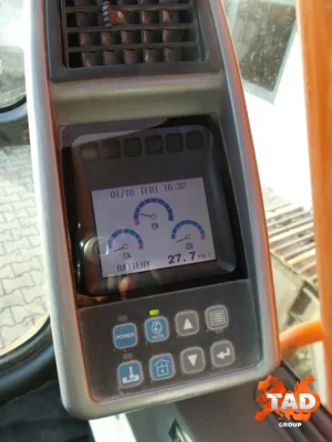 2258095397 gusenichnyj ekskavator doosan