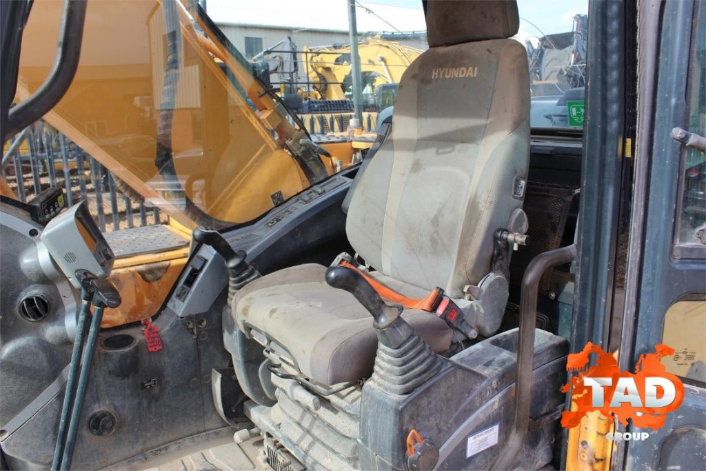 2269165408 gusenichnyj ekskavator hyundai