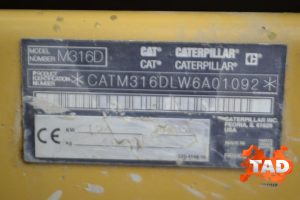 2270946518 kolesnyj ekskavator cat