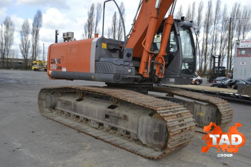 2286032797 gusechnij ekskavator hitachi
