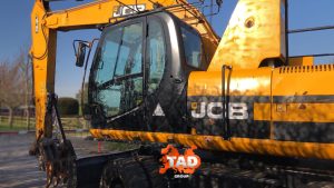 2293972306 kolisnij ekskavator jcb
