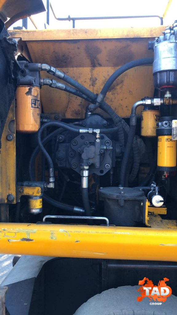 2293972322 kolisnij ekskavator jcb