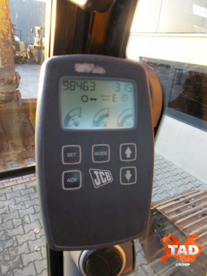 2299849660 gusenichnyj ekskavator jcb