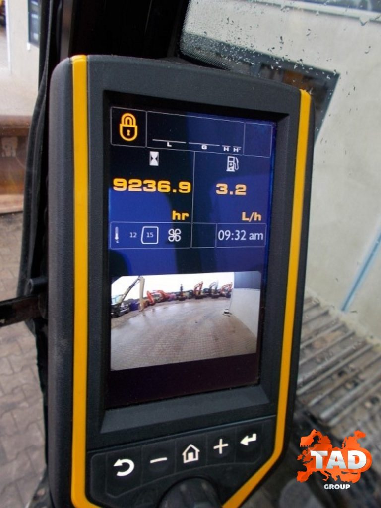 2303521517 gusenichnyj ekskavator jcb