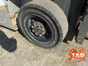 2309960782 vilochnyj pogruzchik nissan