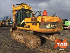 2310039155 gusenichnyj ekskavator jcb