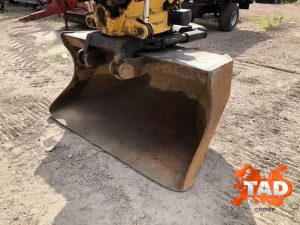 2338643035 gusenichnyj ekskavator jcb