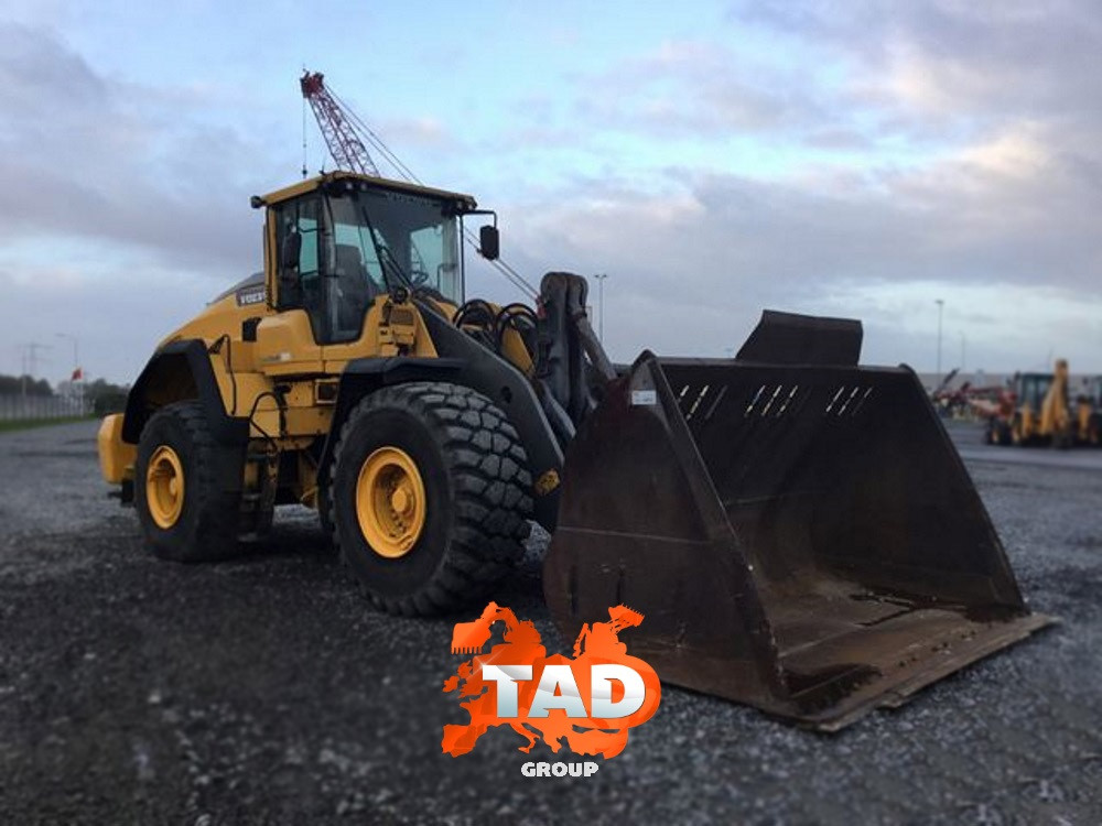 Фронтальний навантажувач Volvo L180H (2015 г)