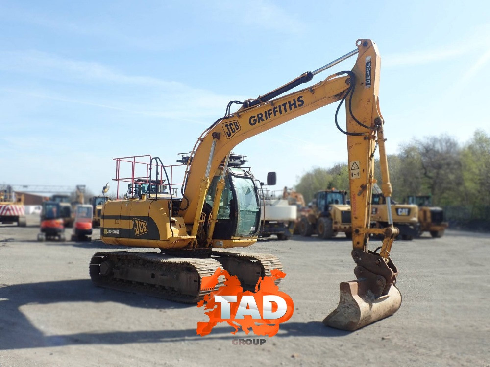 JCB JS130 (2004) Crawler Excavator