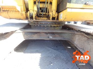 2377142146 gusenichnyj ekskavator jcb