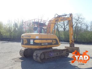 2377142147 gusenichnyj ekskavator jcb