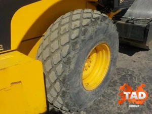2379161999 gruntovij katok jcb